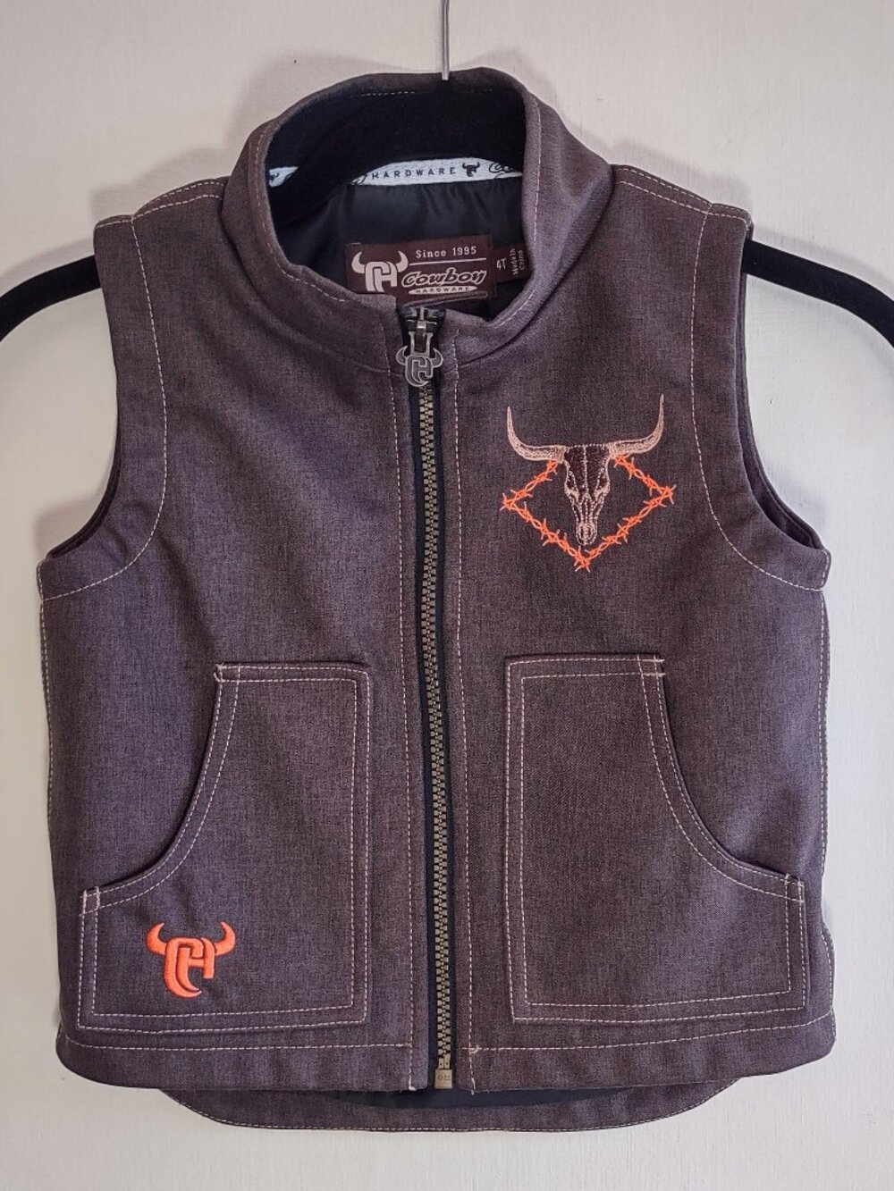 Cowboy Hardware Steer Head Vest Boy Size 4T Chocolate Brown Western Rustic NWOT - Picture 2 of 10